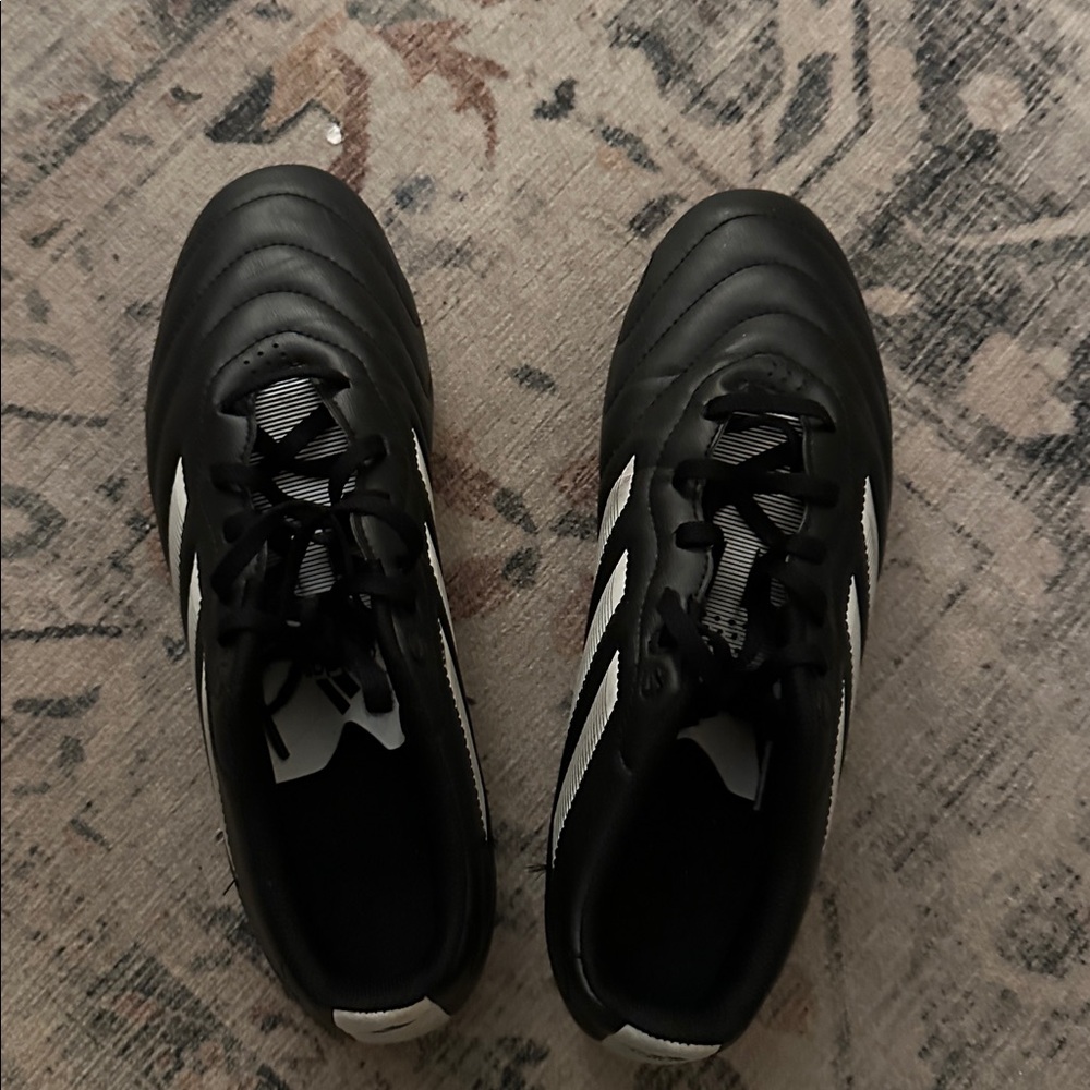 Adidas Men’s Soccer Cleats – Black/White with Red Studs – Size 9